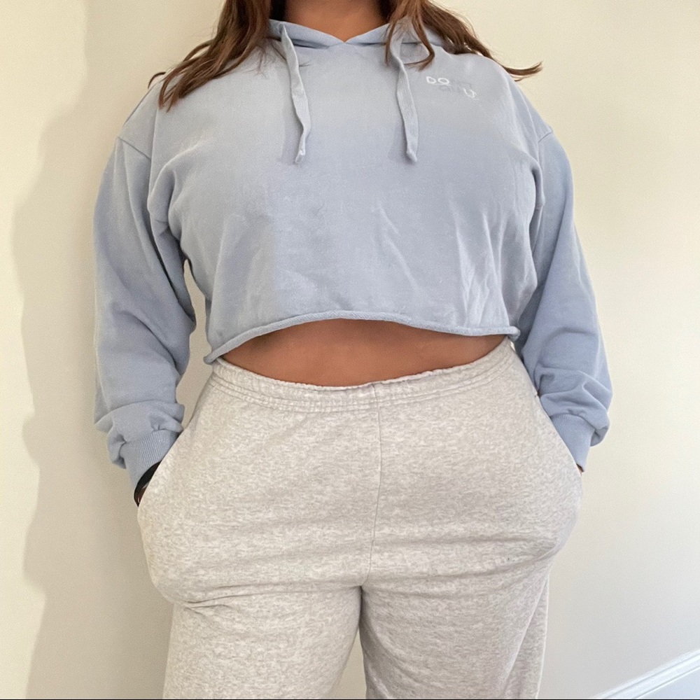 Cropped light blue hoodie